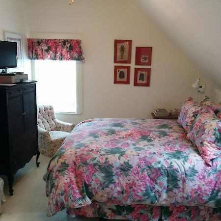 Fairmont House Bed & Breakfast Mahone Bay Exterior foto