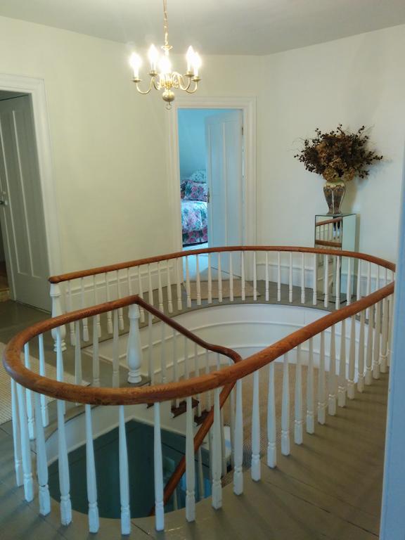 Fairmont House Bed & Breakfast Mahone Bay Exterior foto
